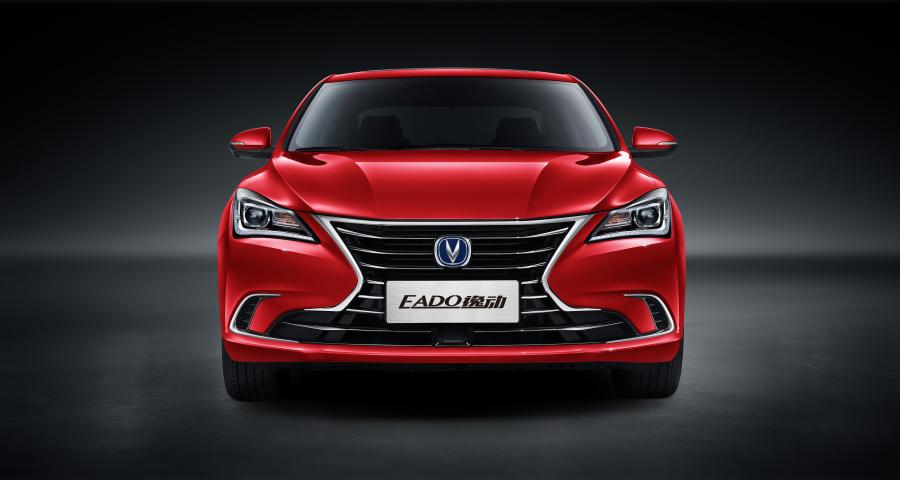  ChangAn Eado 2018 года  (фото 21 из 23)